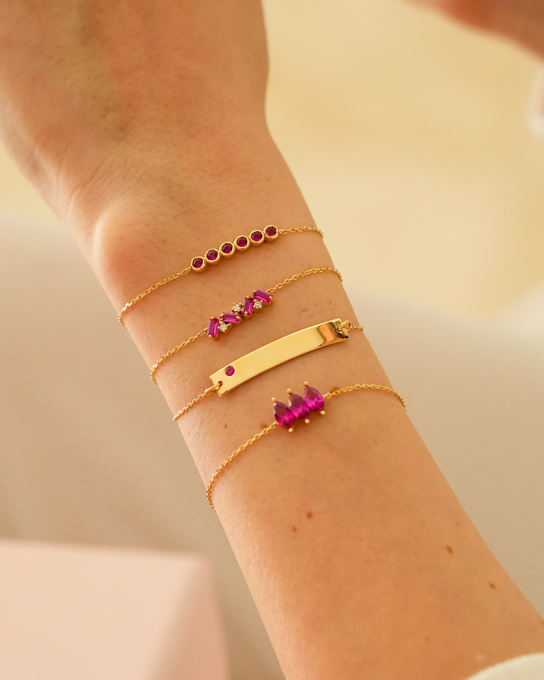 Bar with Birthstone Bracelet